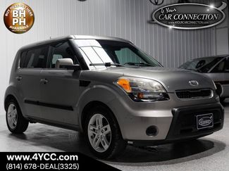 Used 2011 Kia Soul + image 1