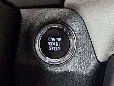 Used 2023 Toyota RAV4 XLE Premium FWD image 20