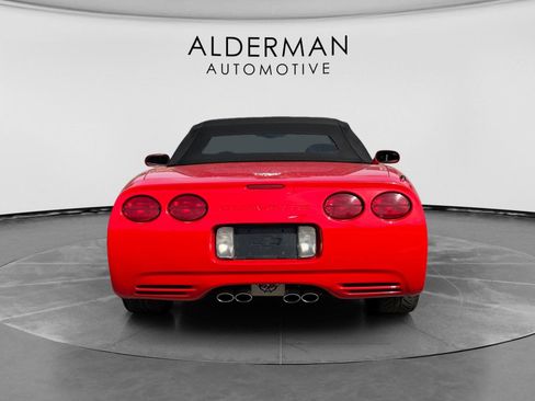 Used 2003 Chevrolet Corvette Convertible w/ Preferred Equipment Group1 RWD image 5