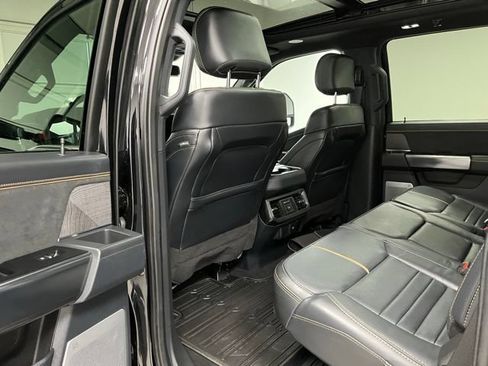 Used 2023 Ford F350 Platinum AWD/4WD image 45