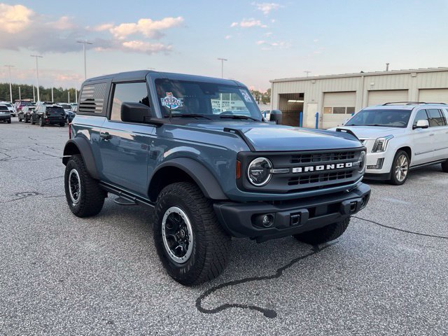 Used 2024 Ford Bronco Black Diamond w/ Sasquatch Package AWD/4WD image 3