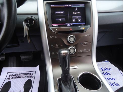 Used 2014 Ford Edge SEL w/ Equipment Group 205A image 21