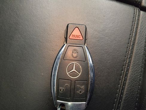 Used 2014 Mercedes-Benz CL 550 4MATIC image 32