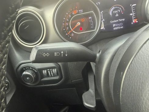 Used 2021 Jeep Wrangler Unlimited Sport AWD/4WD image 22