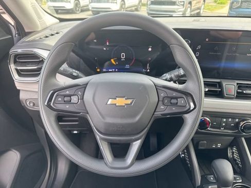 New 2026 Chevrolet TrailBlazer LS w/ LS Convenience Package AWD/4WD image 14