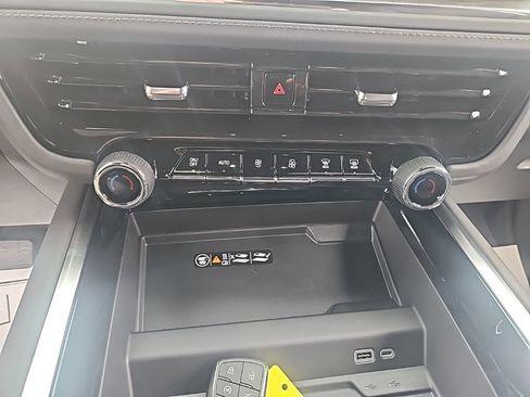 New 2026 Chevrolet Tahoe LT AWD/4WD image 14