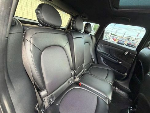 Used 2018 MINI Cooper Countryman S FWD image 16