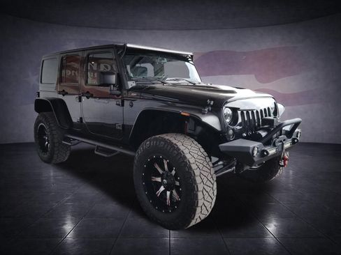 Used 2014 Jeep Wrangler Unlimited Sport w/ Quick Order Package 24S AWD/4WD image 7