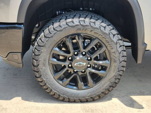 New 2026 Chevrolet Silverado 2500 LT w/ Trail Boss Package AWD/4WD image 18