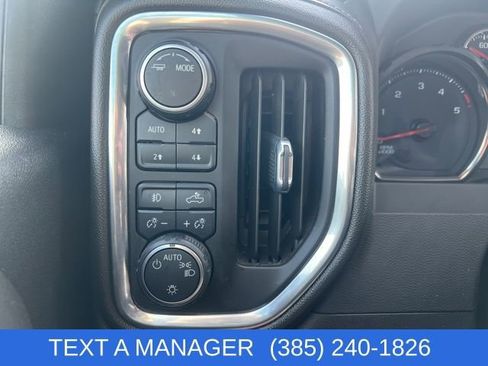 Used 2022 Chevrolet Silverado 3500 LT w/ Convenience Package image 17