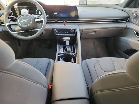 New 2025 Hyundai Elantra SEL w/ Cargo Package image 10