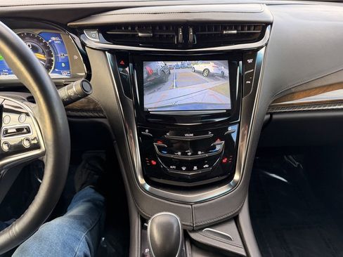 Used 2014 Cadillac ELR w/ Luxury Package image 20