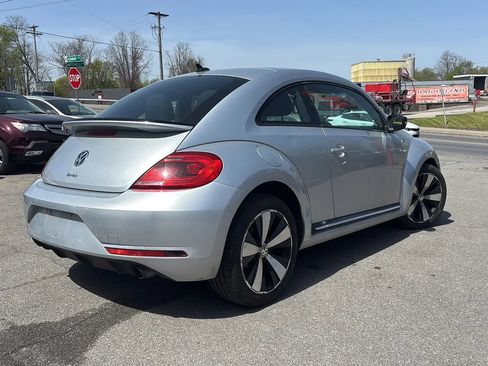 Used 2014 Volkswagen Beetle R-Line FWD image 35