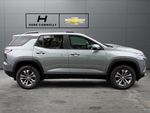 New 2026 Chevrolet Equinox LT w/ Convenience Package II AWD/4WD image 6