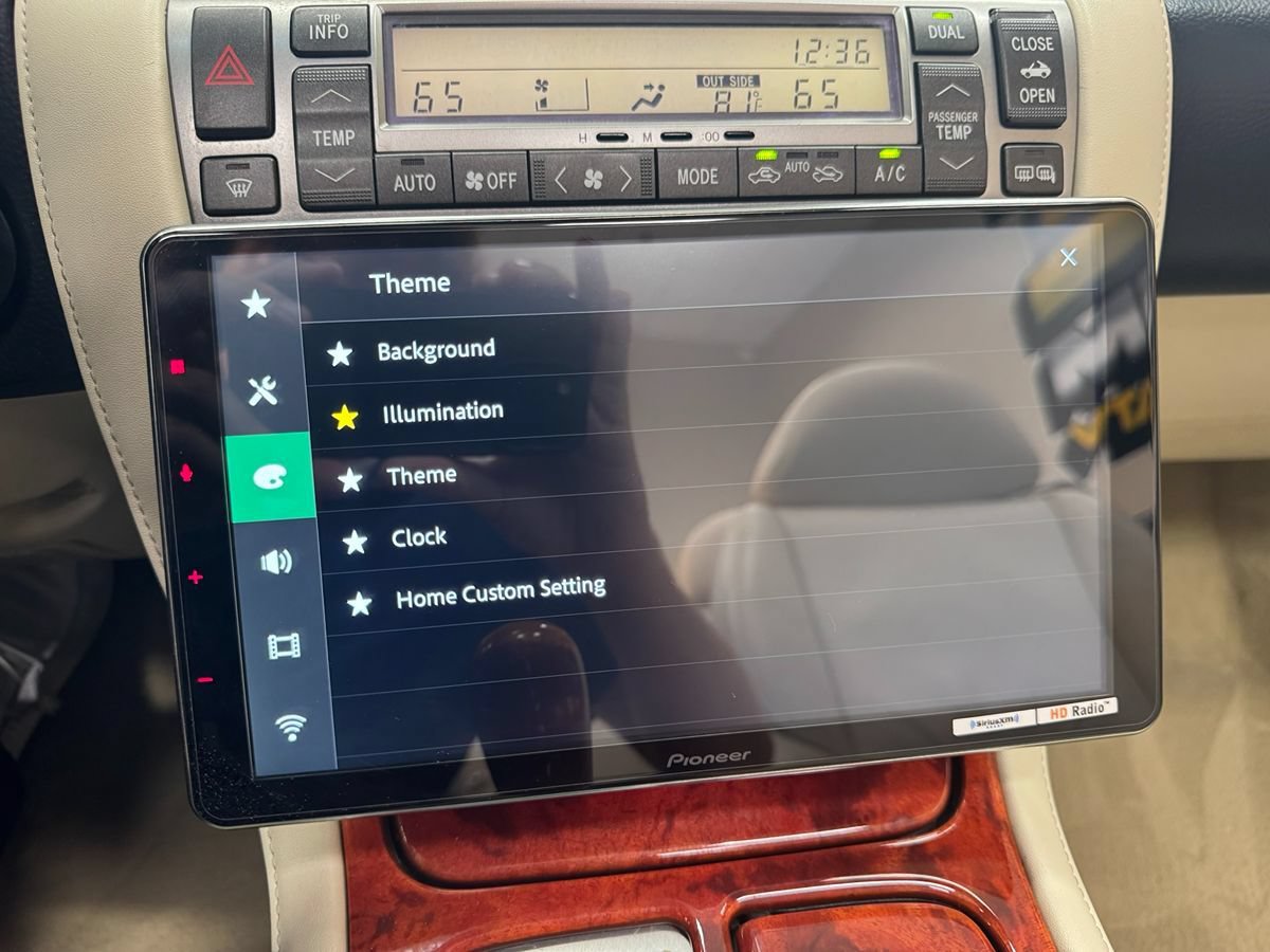 Used 2007 Lexus SC 430 Convertible w/ Preferred Accessory Pkg RWD image 29