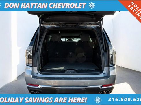 New 2025 Chevrolet Suburban Premier w/ Sun And Tow Package image 34