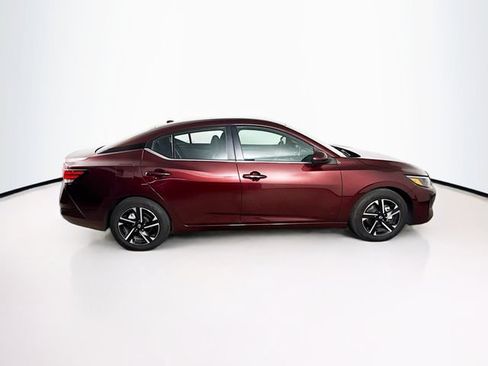 Used 2024 Nissan Sentra SV FWD image 2