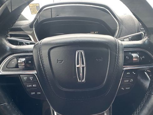 Used 2017 Lincoln Continental Reserve w/ Climate Package AWD/4WD image 20
