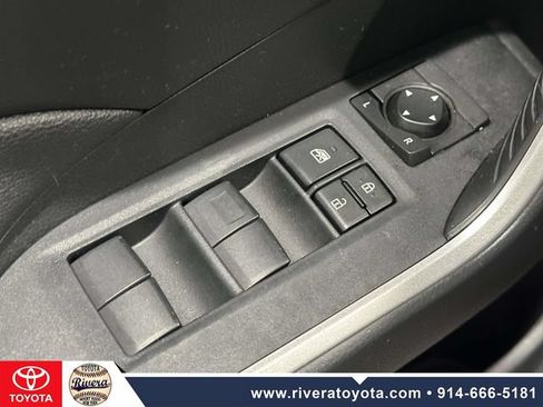 Used 2019 Toyota RAV4 XLE w/ Convenience Package AWD/4WD image 23