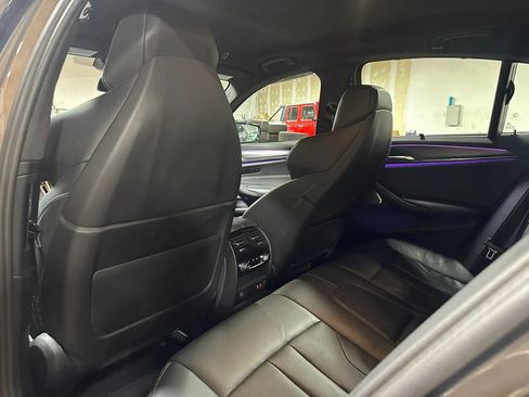 Used 2023 BMW M5 w/ Competition Package AWD/4WD image 28