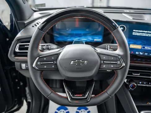 New 2026 Chevrolet Traverse RS w/ LPO, Floor Liner Package image 32