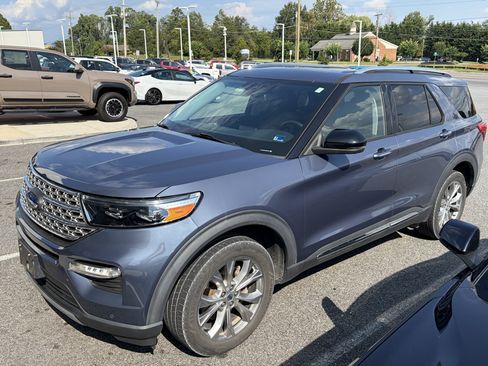 Used 2021 Ford Explorer Limited w/ Equipment Group 301A AWD/4WD image 1