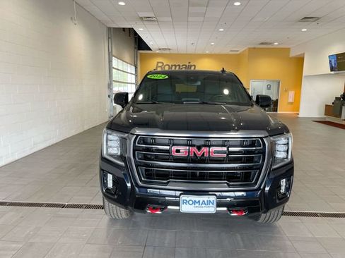 Used 2024 GMC Yukon XL AT4 w/ AT4 Premium Plus Package image 7