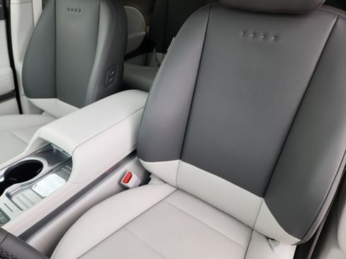 New 2026 Hyundai Ioniq 9 SEL AWD/4WD image 14
