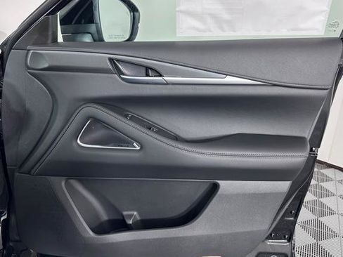 Certified 2026 INFINITI QX60 Luxe image 29