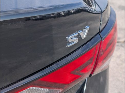 Used 2021 Nissan Sentra SV image 23