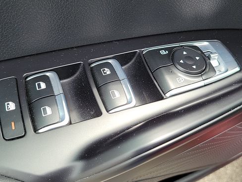 Used 2024 Kia K5 GT-Line AWD/4WD image 17
