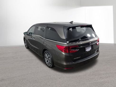 Used 2023 Honda Odyssey Touring image 40