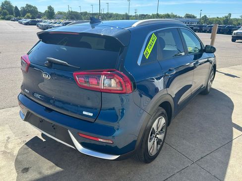 Used 2019 Kia Niro LX FWD image 5