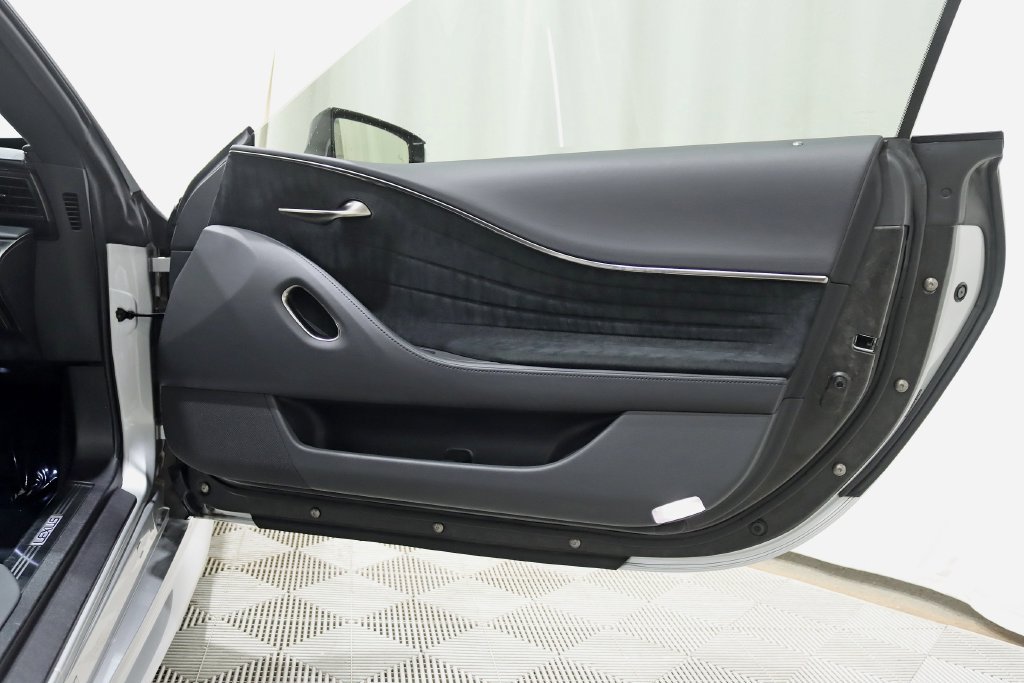 Used 2018 Lexus LC 500 Coupe RWD image 31