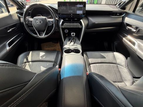 Used 2021 Toyota Venza Limited w/ Advanced Technology Package AWD/4WD image 12