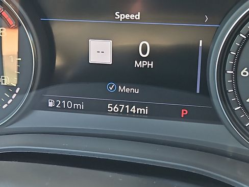Used 2021 Cadillac XT6 Premium Luxury AWD/4WD image 21