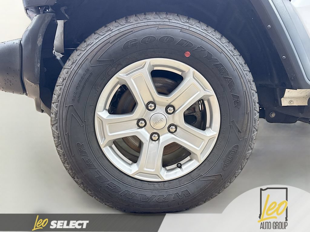 Used 2021 Jeep Wrangler Unlimited Sport AWD/4WD image 31