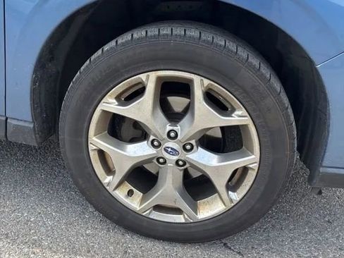 Used 2018 Subaru Forester 2.5i Touring AWD/4WD image 20