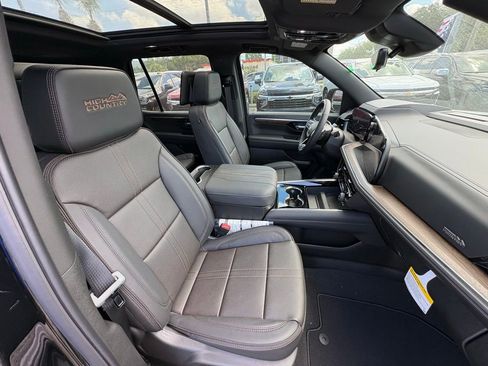 New 2026 Chevrolet Tahoe High Country AWD/4WD image 24