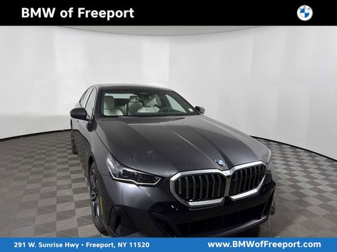 New 2026 BMW 540i xDrive w/ M Sport Package image 1