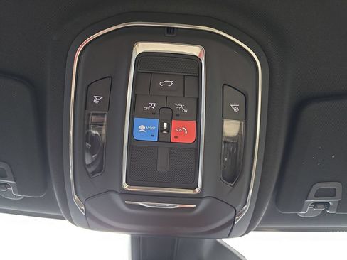 Used 2023 Jeep Grand Cherokee L Limited AWD/4WD image 41
