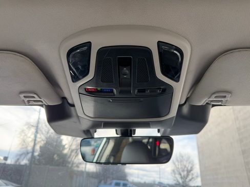 Used 2023 Subaru Outback Limited image 19