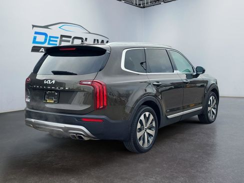 Used 2022 Kia Telluride SX image 3