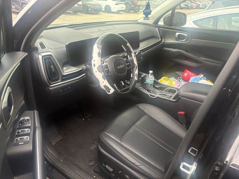 Used 2024 Kia Sorento X-Line EX image 8