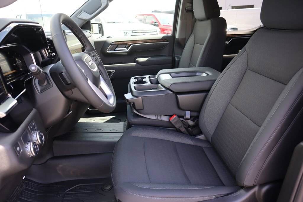 New 2026 GMC Sierra 1500 SLE w/ Preferred Package RWD image 15