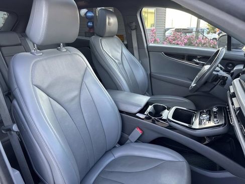 Used 2021 Lincoln Nautilus Reserve w/ Class II Trailer Tow Package image 13