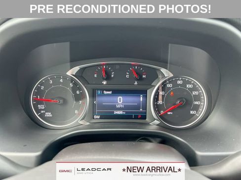 Used 2023 GMC Acadia SLE w/ Driver Convenience Package AWD/4WD image 12