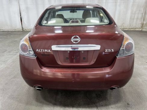 Used 2010 Nissan Altima 2.5 S image 3