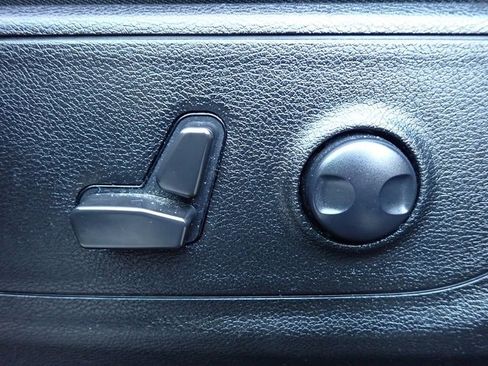 Certified 2022 RAM 1500 Big Horn image 20