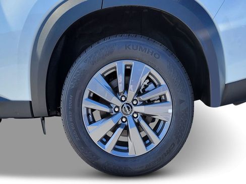 New 2025 Nissan Pathfinder SV w/ SV Premium Package image 12